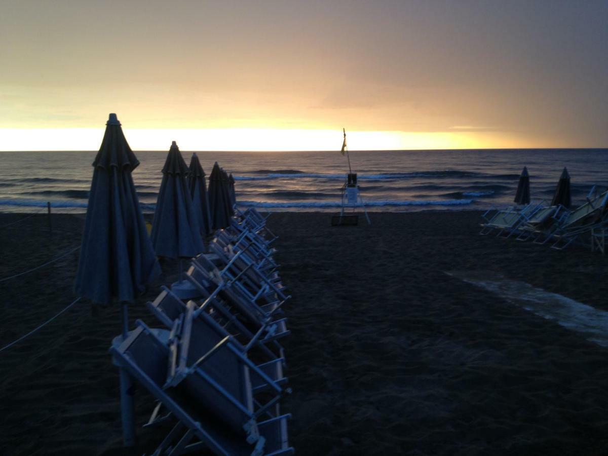 La Zattera Camere San Vincenzo Kültér fotó
